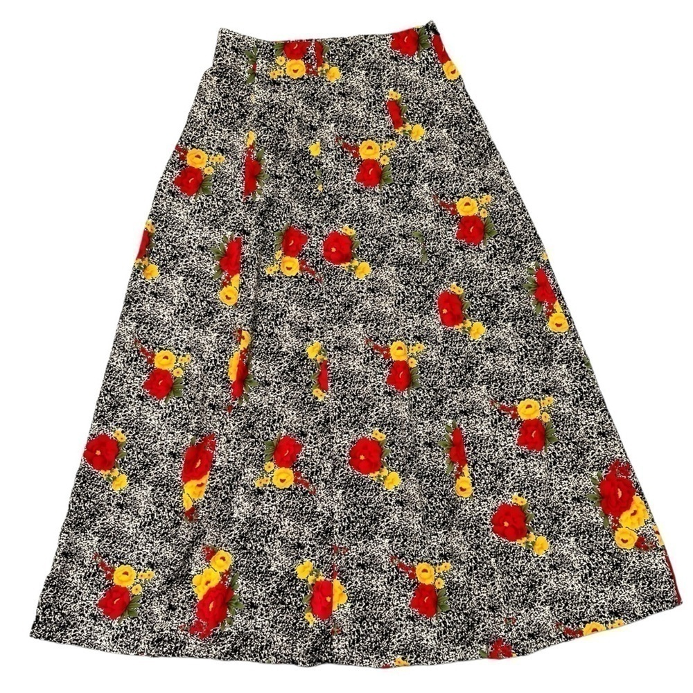 Vintage women’s full flowy black and beige midi skirt with bright floral pattern